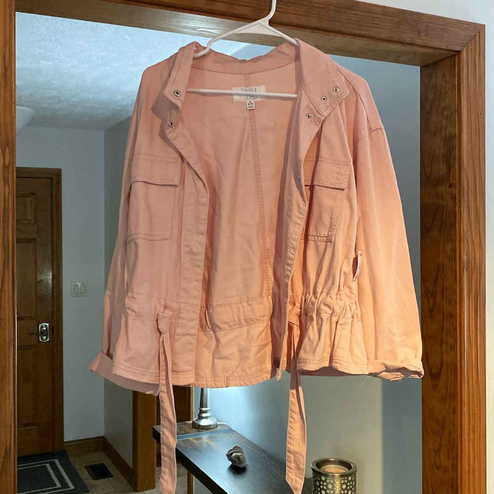 Women’s summer or fall jacket light pink medium 8-10